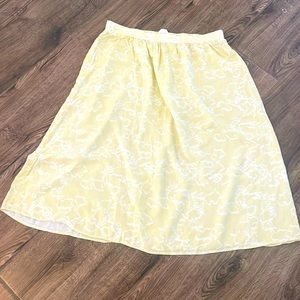 Yellow skirt!